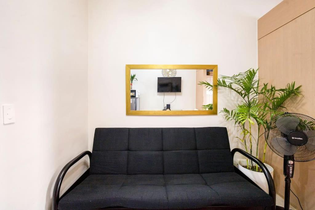 Affordable Condotel Near Manila Airport Екстериор снимка