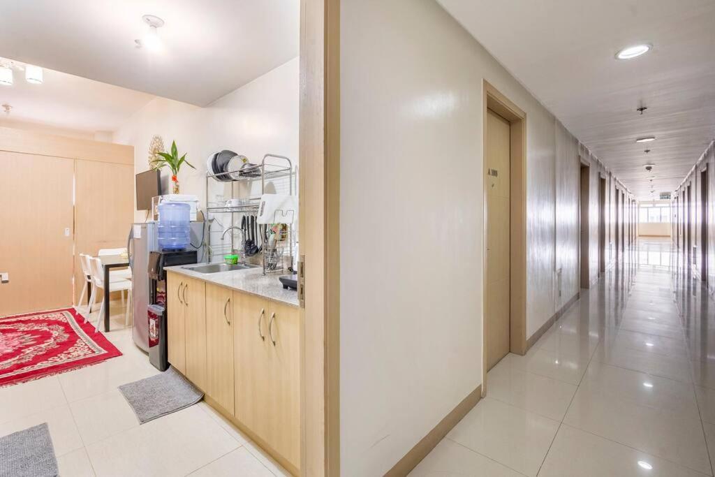 Affordable Condotel Near Manila Airport Екстериор снимка